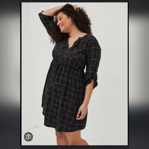 NWT Torrid Challis Zip-Front Dress